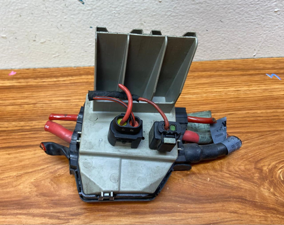 Mercedes-Benz S-Class Fuse Box Power Distribution Unit A2215406750 W221 CL-Class OEM