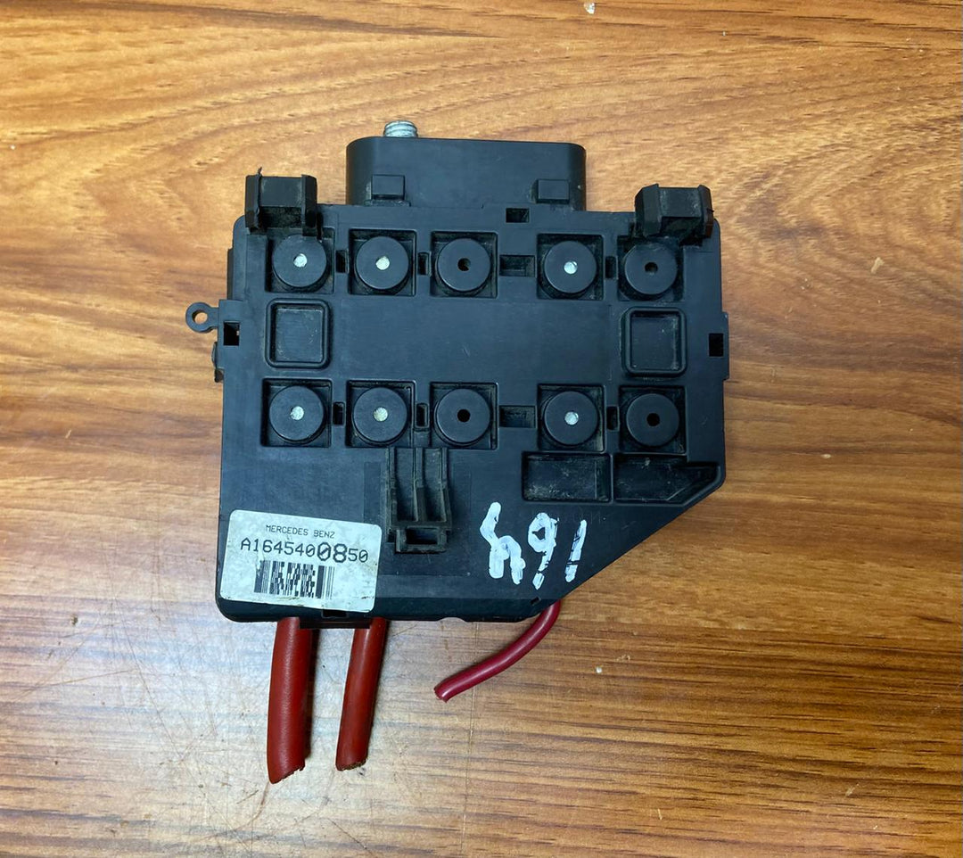 2010-2012 Mercedes-Benz GL350 Fuse Box Module A1645400850 GL-Class X164 OEM
