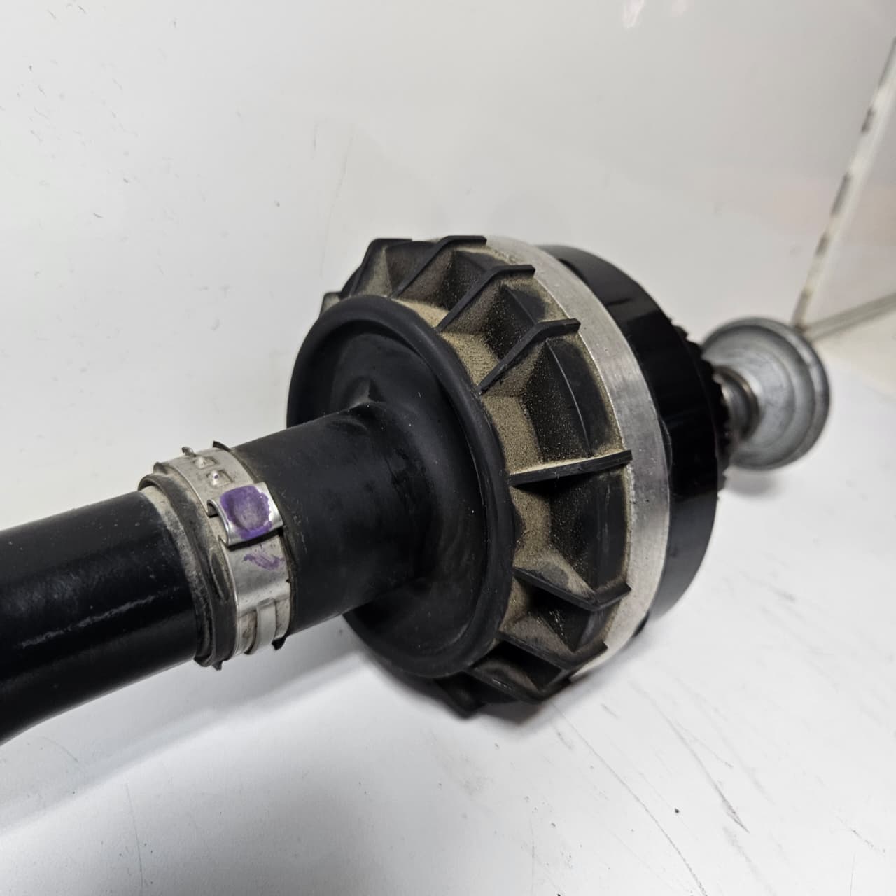 2020-2024 BMW M340i G20 Rear Right CV Axle Shaft 8744986 Used