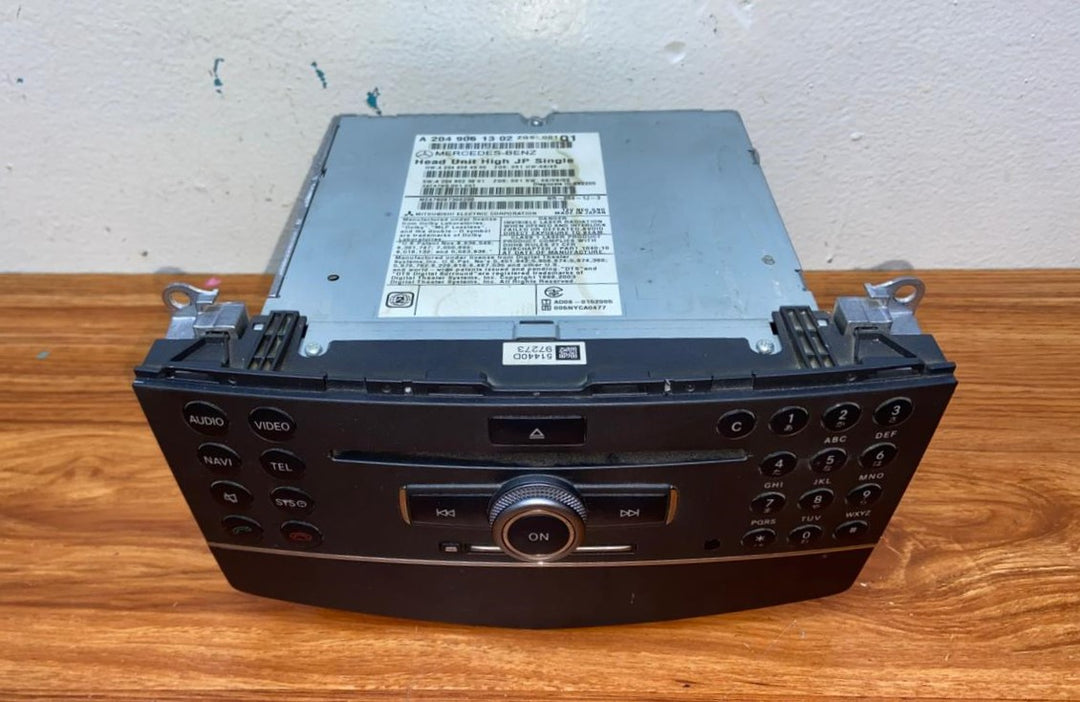 2010 Mercedes-Benz C200 Head Unit CD Player A2049061302 C-Class W204 OEM