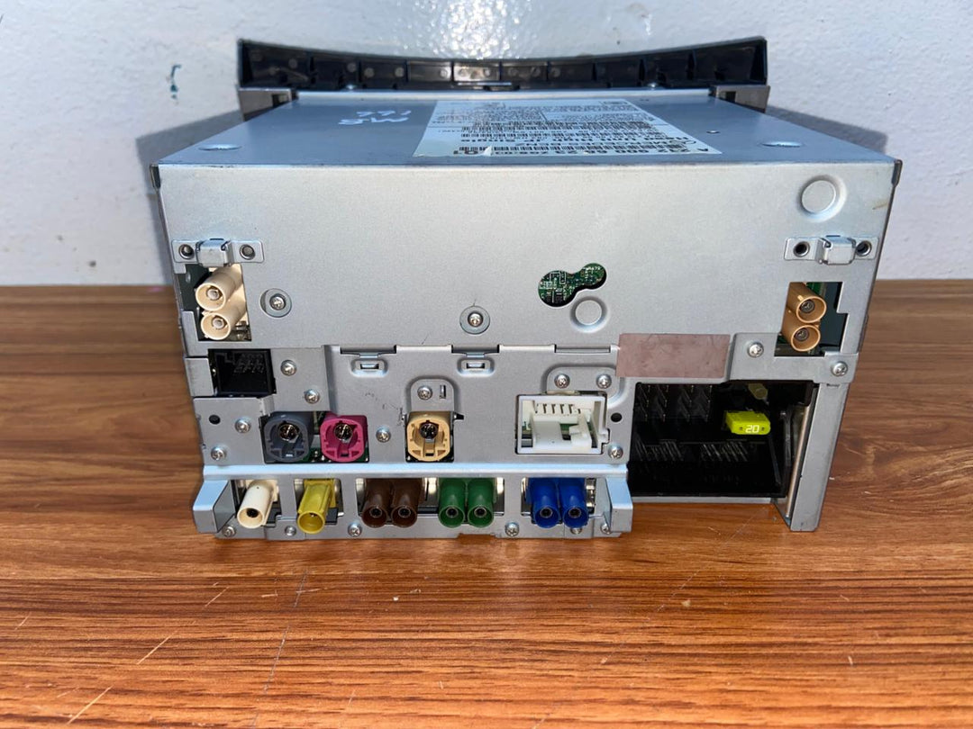 Mercedes-Benz Head Unit CD Player A2129006823 E-Class W212 OEM Radio Audio
