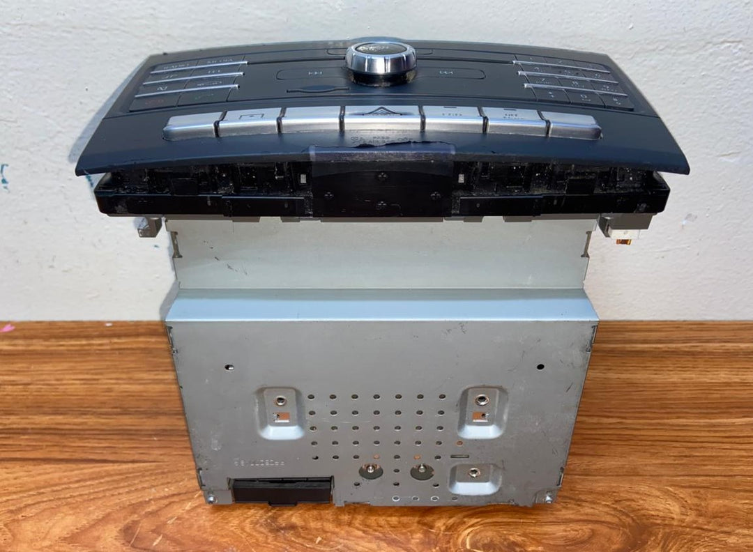 Mercedes-Benz Head Unit CD Player A2189003207 CLS-Class W218 OEM Radio Audio