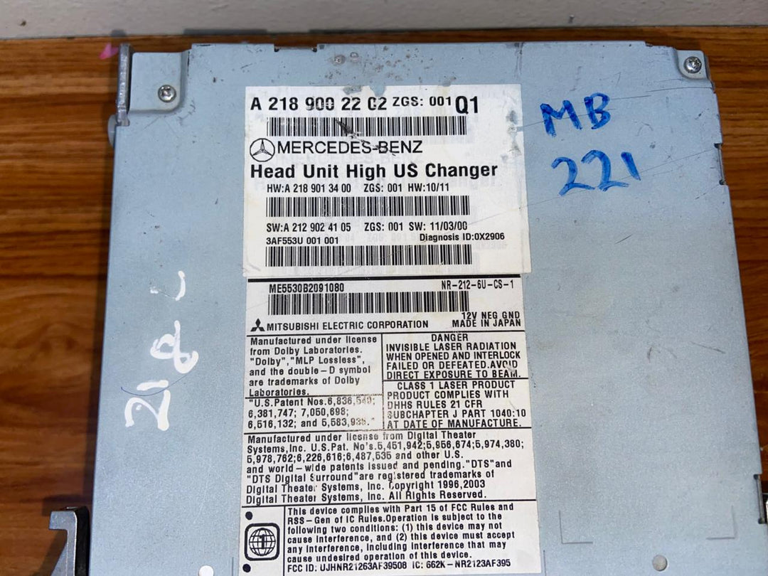 Mercedes-Benz Head Unit CD Player A2189002202 CLS-Class W218 OEM Radio Audio