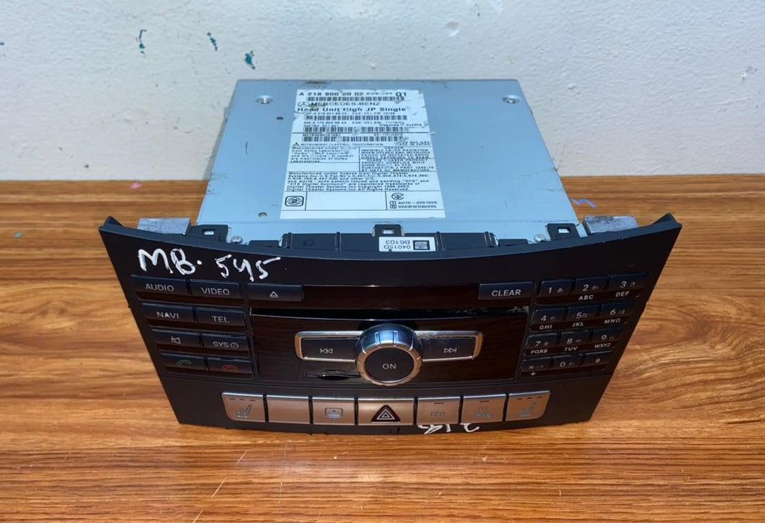Mercedes-Benz Head Unit CD Player A2189008002 CLS-Class W218 OEM Radio Audio