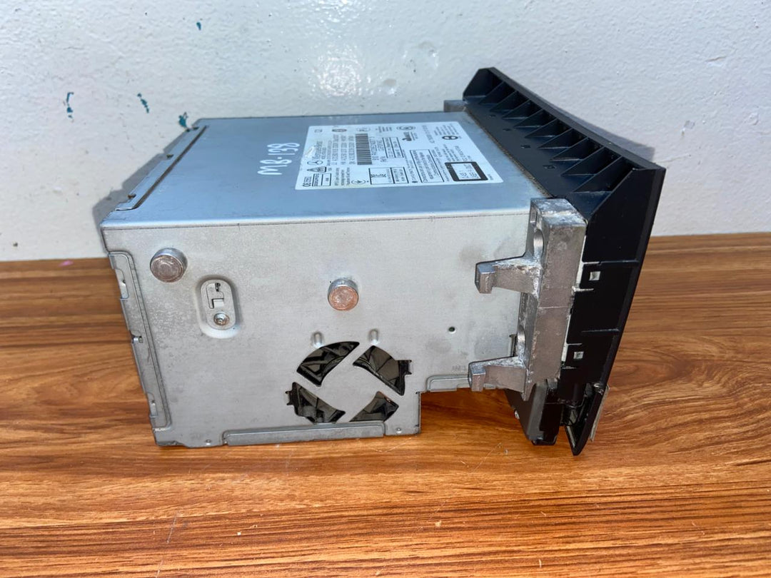 Mercedes-Benz Head Unit CD Player A2129001926 E-Class W212 OEM Radio Audio