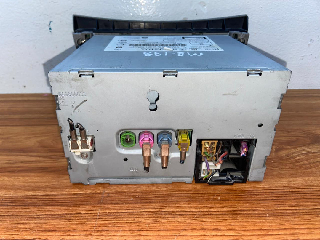 Mercedes-Benz Head Unit CD Player A2129001926 E-Class W212 OEM Radio Audio