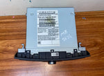 Bild in die Galerieansicht laden, Mercedes-Benz Head Unit CD Player A2129005518 E-Class W212 OEM Radio Audio