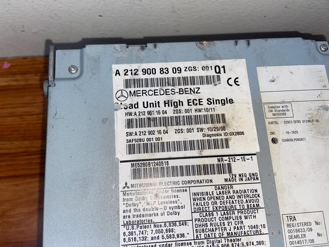 Mercedes-Benz Head Unit CD Player A2129008309 E-Class W212 OEM Radio Audio