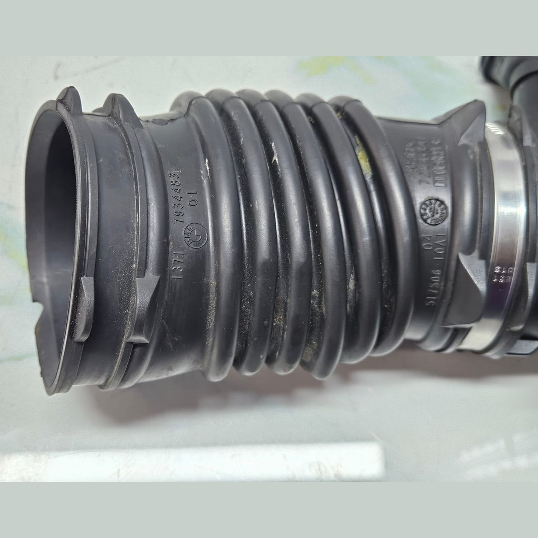2021 BMW M850i xDrive G11 G12 LCI Left Air Intake Hose Pipe 7934485 OEM USED