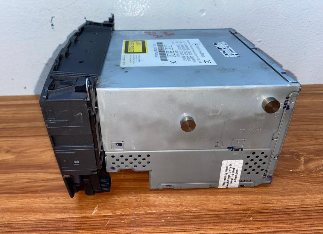 Mercedes-Benz Head Unit CD Player A2049069701 C-Class W204 OEM Radio Audio