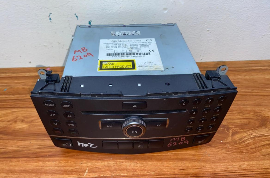 Mercedes-Benz Head Unit CD Player A2049069701 C-Class W204 OEM Radio Audio