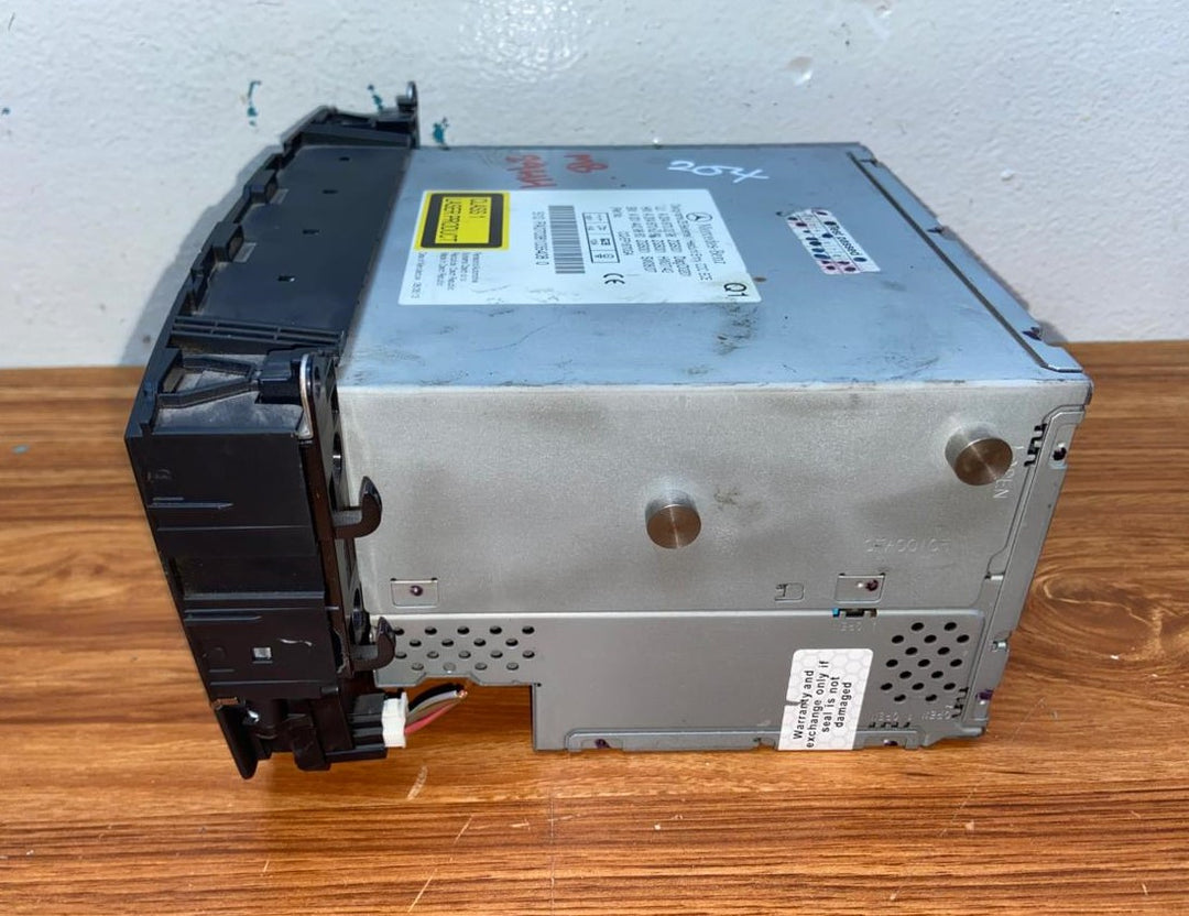 Mercedes-Benz Head Unit CD Player A2048700296 C-Class W204 OEM Radio Audio