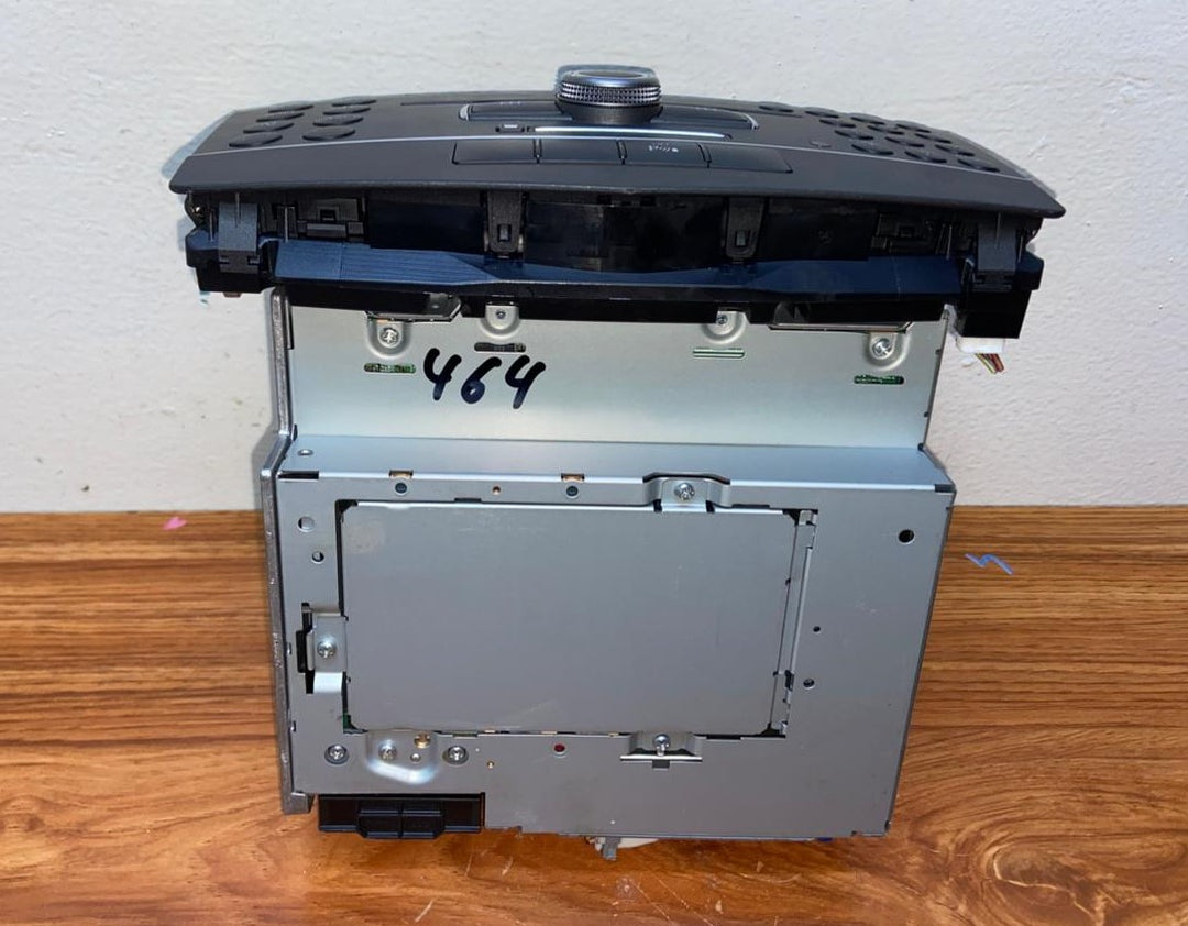 Mercedes-Benz Head Unit CD Player A2049006303 C-Class W204 OEM Radio Audio