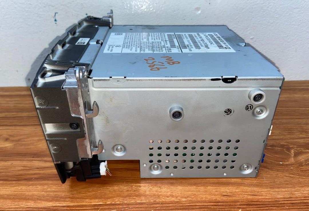 Mercedes-Benz Head Unit CD Player A2049006303 C-Class W204 OEM Radio Audio