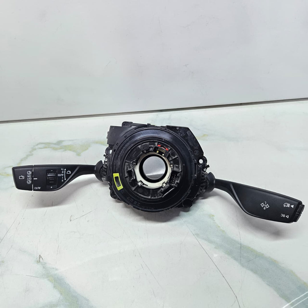 2017 BMW X3 G30 G31 G01 G05 G06 G07 G08 Steering Column Switch 5A32039