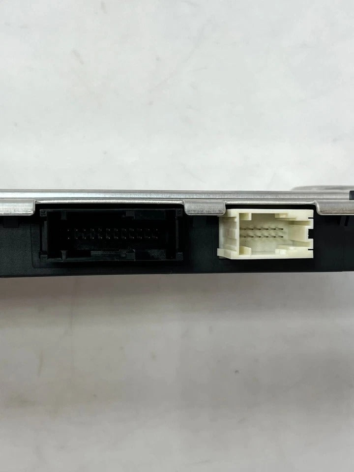 2011–2016 BMW 528i F10 F07 FRM3 Footwell Body Light Control Module (9273629) – OEM