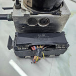 Load image into Gallery viewer, 2011-2017 BMW X3 F25 ABS pump hydraulic unit 6850575 OEM