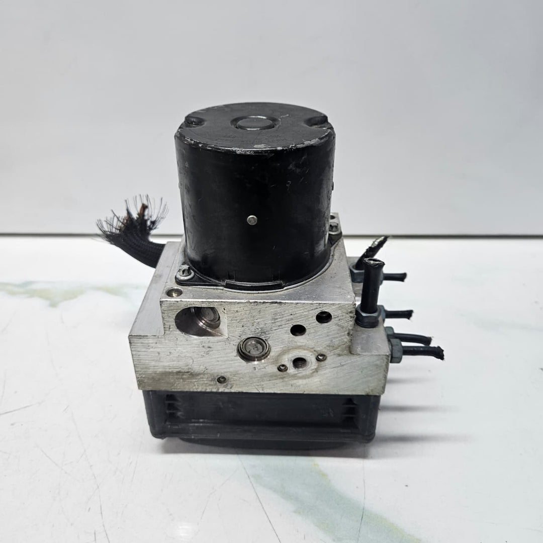 2014-2018 BMW 7 Series F01 F02 F03 F04 ABS Pump Control Unit 6791173 OEM
