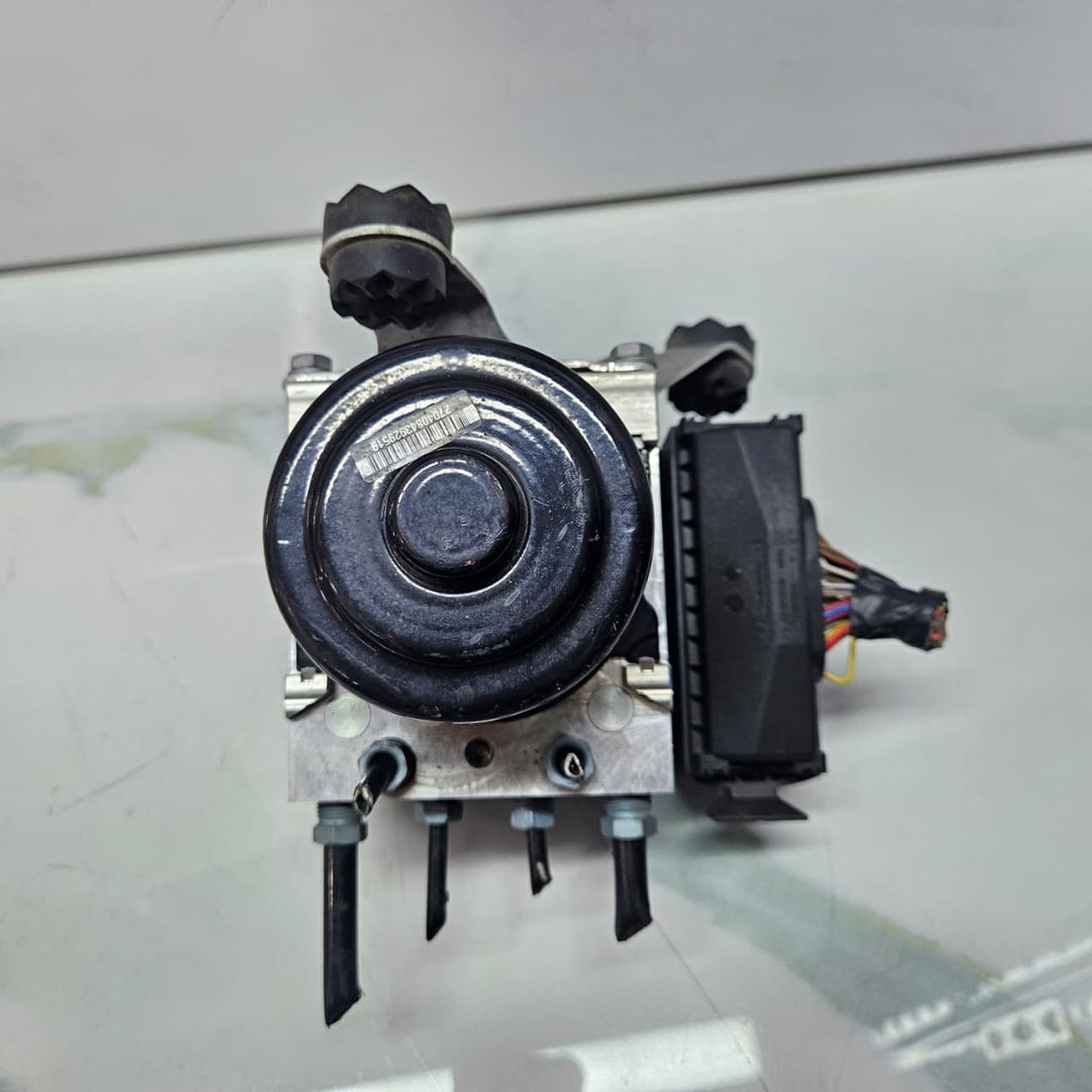 2011-2017 BMW X3 F25 X4 F26 ABS Pump Control Module 6857643 OEM