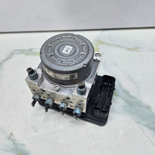 2012-2019 BMW 1 3 Series 114d 116d 118i 328i ABS Pump Module 6875814 OEM
