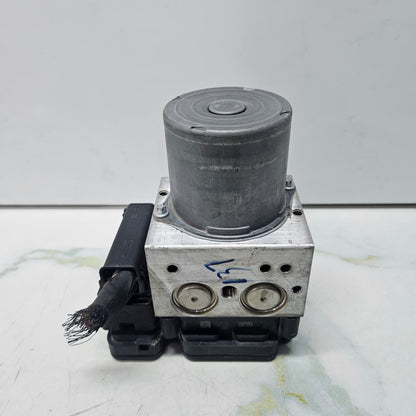 2012-2016 BMW 5 Series F10 F11 535i ABS Pump Control Module 6865852 OEM