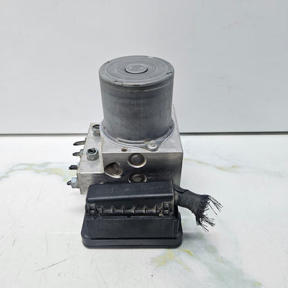 2012-2016 BMW 5 Series F10 F11 535i ABS Pump Control Module 6865852 OEM