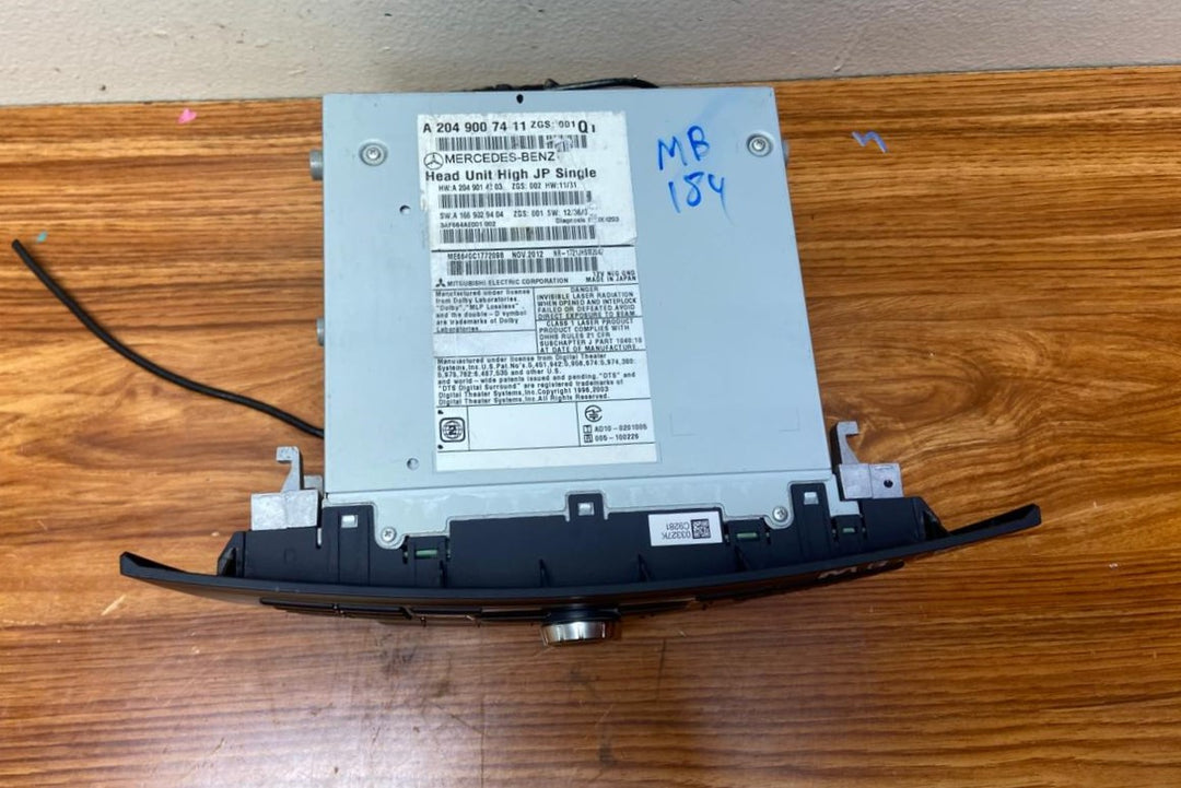 Mercedes-Benz Head Unit CD Player A2049007411 C-Class W204 OEM Radio Audio