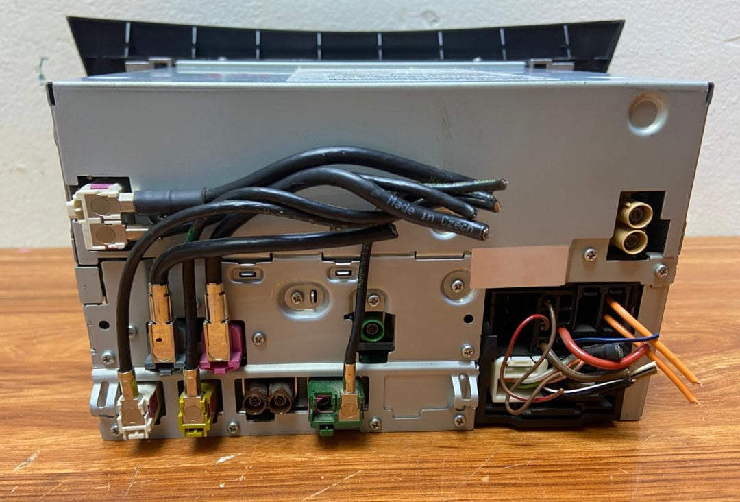 Mercedes-Benz Head Unit CD Player A2049005908 C-Class W204 OEM Radio Audio