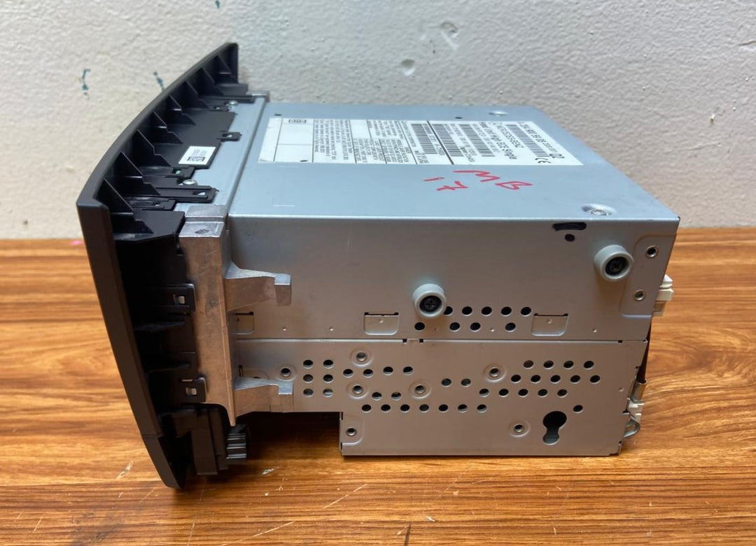 Mercedes-Benz Head Unit CD Player A2049005908 C-Class W204 OEM Radio Audio