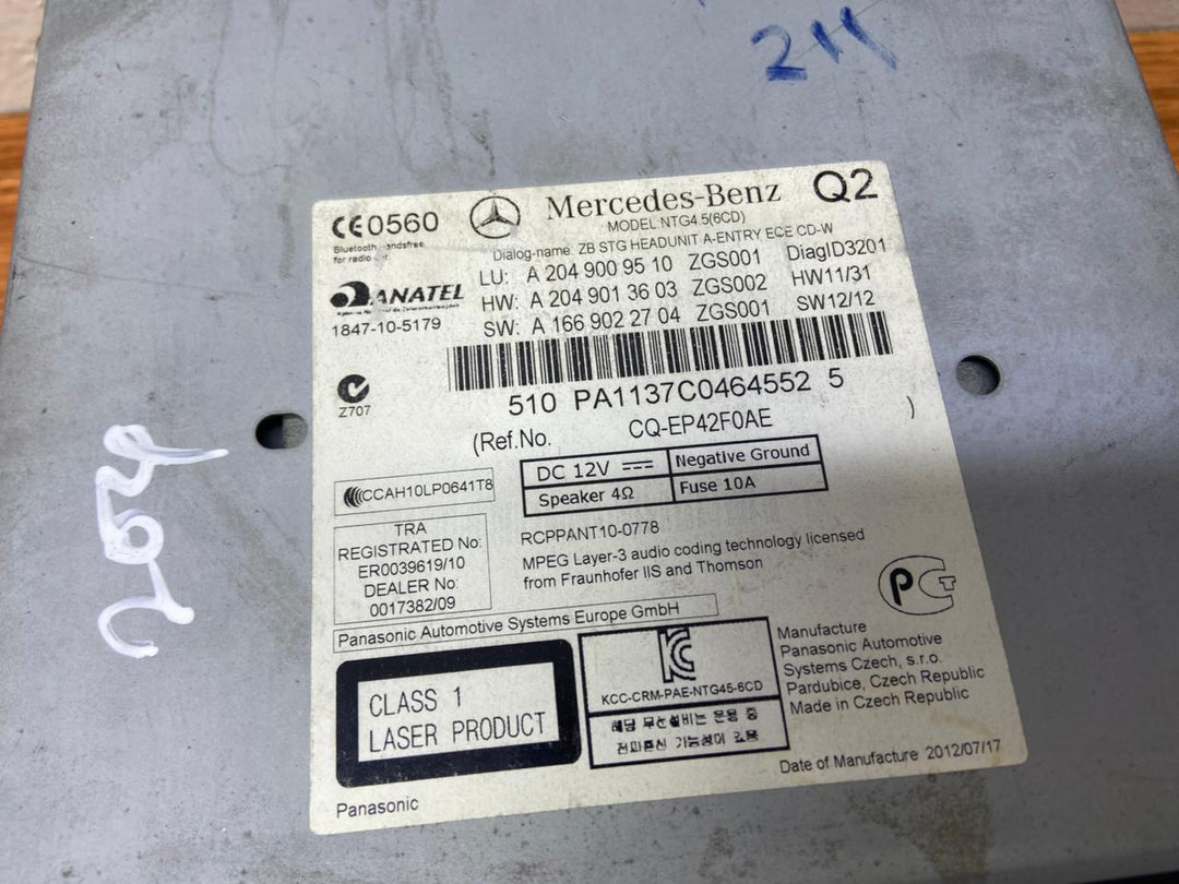 Mercedes-Benz Head Unit CD Player A2049009510 C-Class W204 OEM Radio Audio