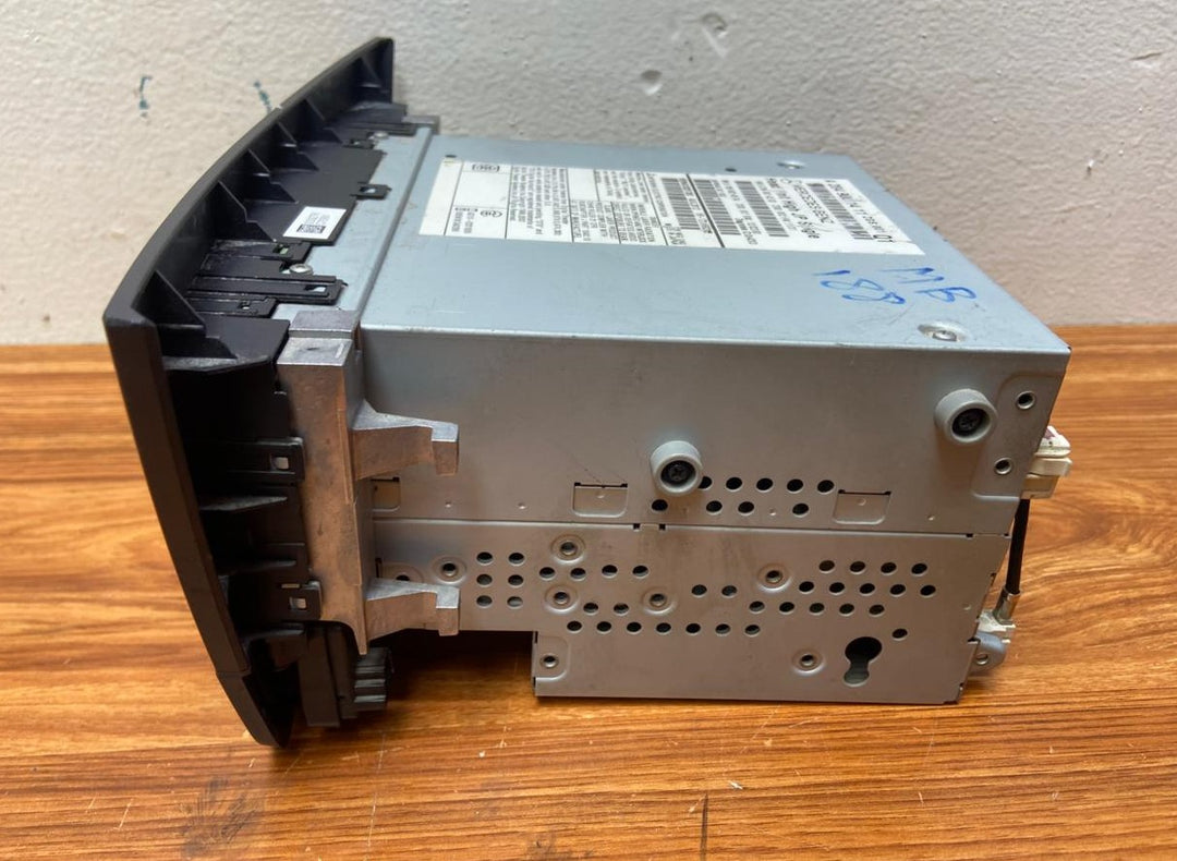 Mercedes-Benz Head Unit CD Player A2049001411 C-Class W204 OEM Radio Audio