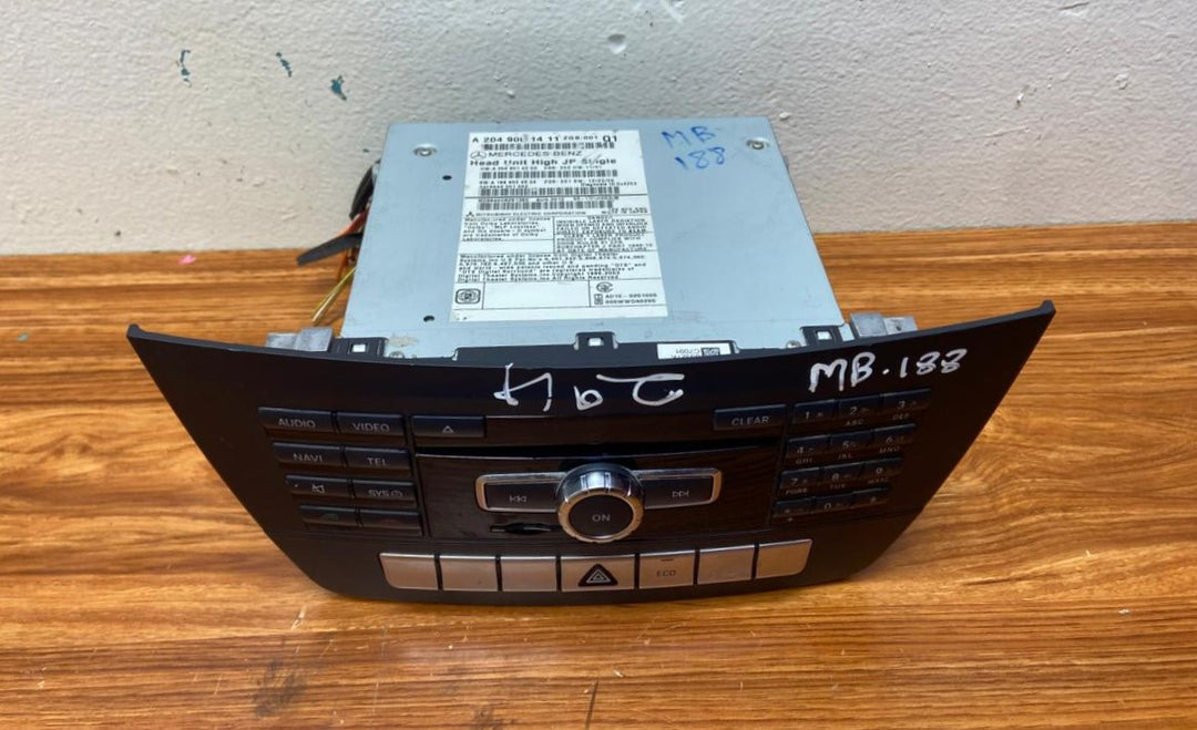 Mercedes-Benz Head Unit CD Player A2049001411 C-Class W204 OEM Radio Audio