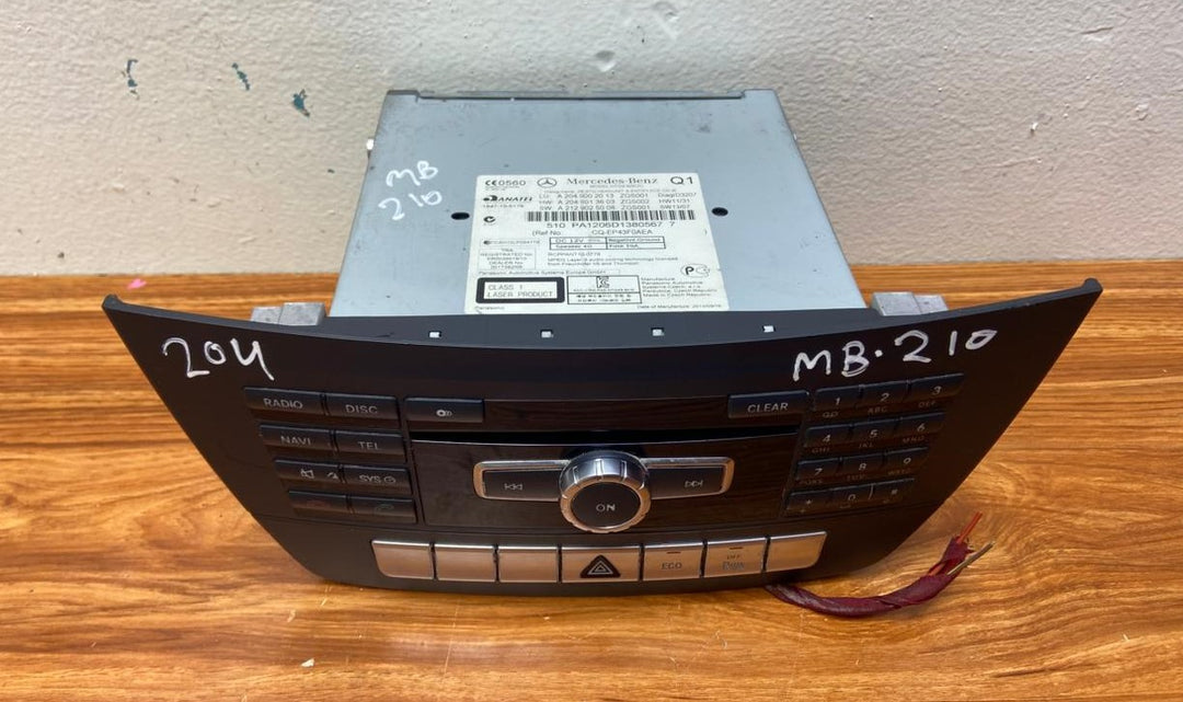 Mercedes-Benz Head Unit CD Player A2049002013 C-Class W204 OEM Radio Audio