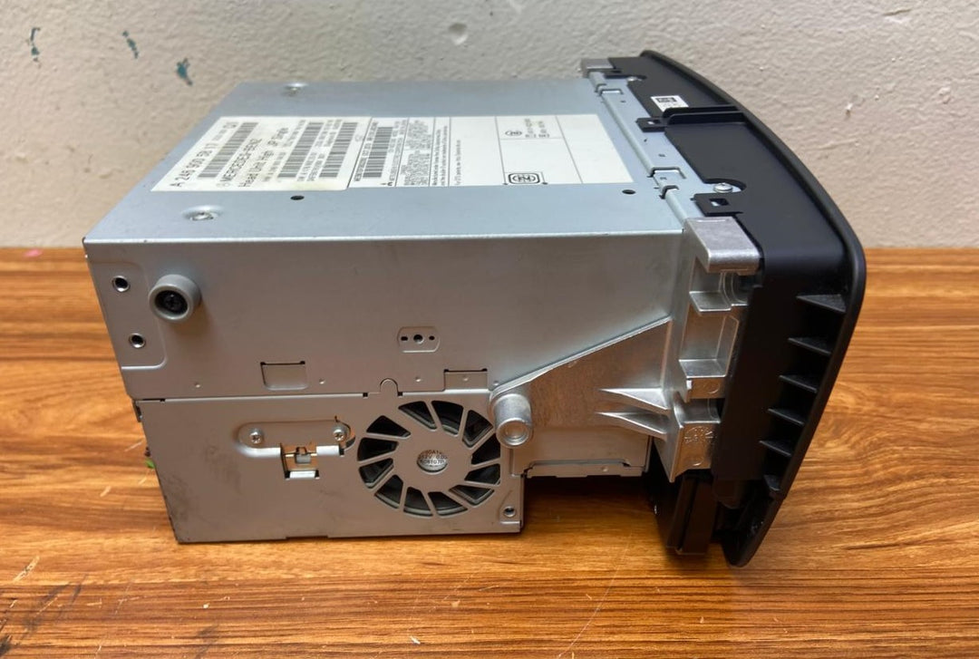 Mercedes-Benz Head Unit CD Player A2469005817 A-Class W246 B-Class OEM Radio Audio