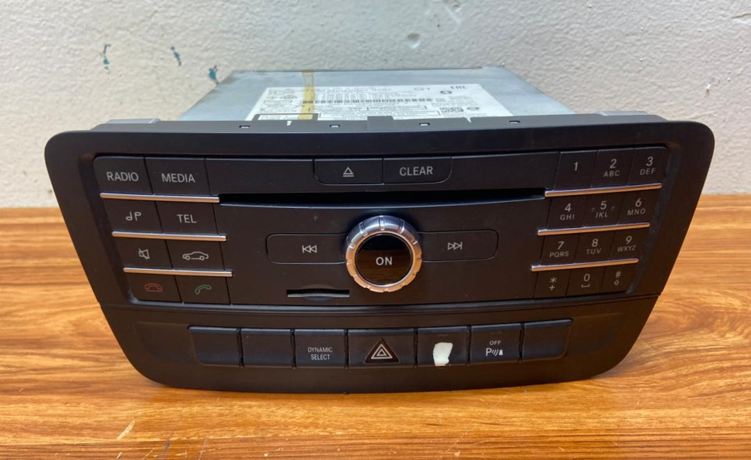 Mercedes-Benz Head Unit CD Player A2469009816 A-Class W246 B-Class OEM Radio Audio