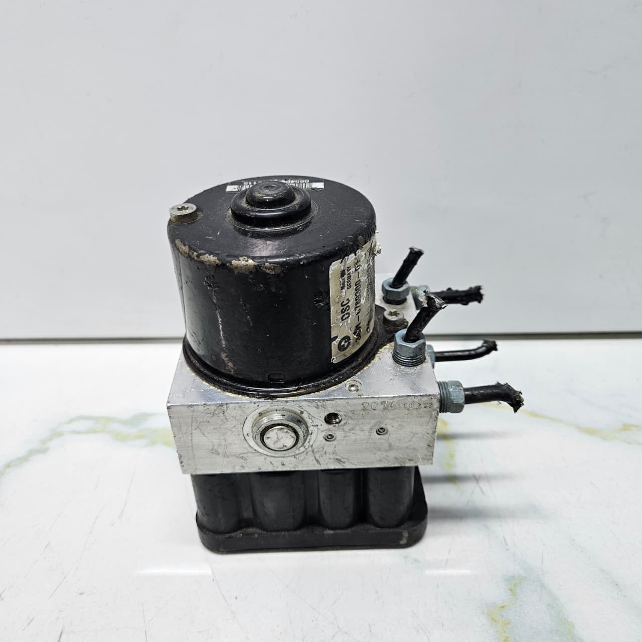 OEM BMW 3-Series E90 E92 ABS Pump Control Unit 6789300 OEM