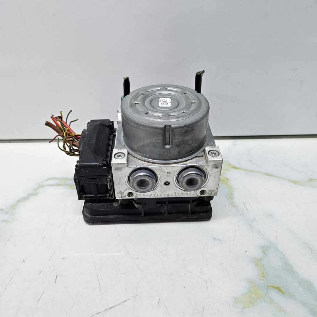 OEM BMW 3 Series F30 ABS Pump Assembly 6875561 OEM