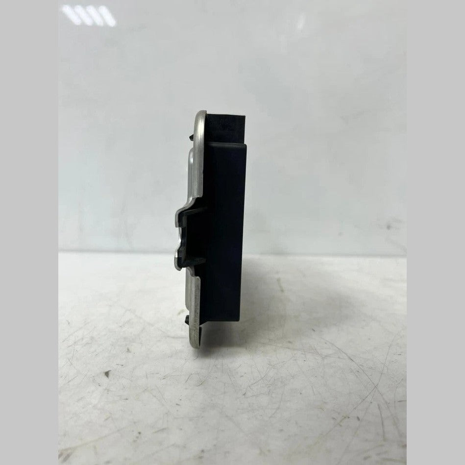 2011–2017 BMW X3 F25 FRM3 Footwell Light Control Module (9273635) – OEM