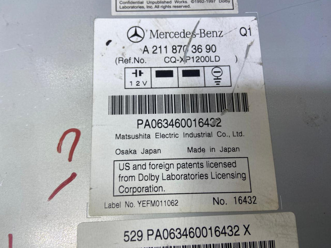 Mercedes-Benz Head Unit CD Player A2118703690 E-Class W211 OEM Radio Audio