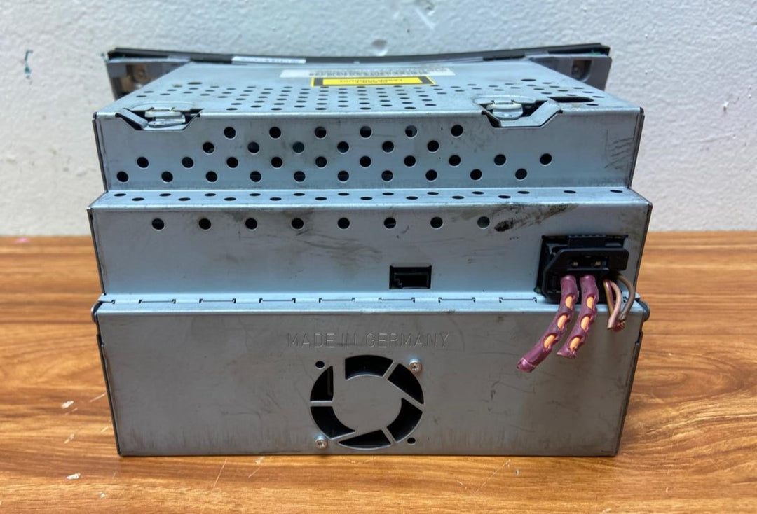 Mercedes-Benz Head Unit CD Player A2118203497 E-Class W211 OEM Radio Audio