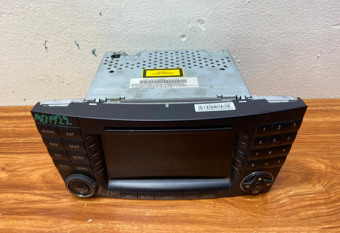 Mercedes-Benz Head Unit CD Player A2118203497 E-Class W211 OEM Radio Audio