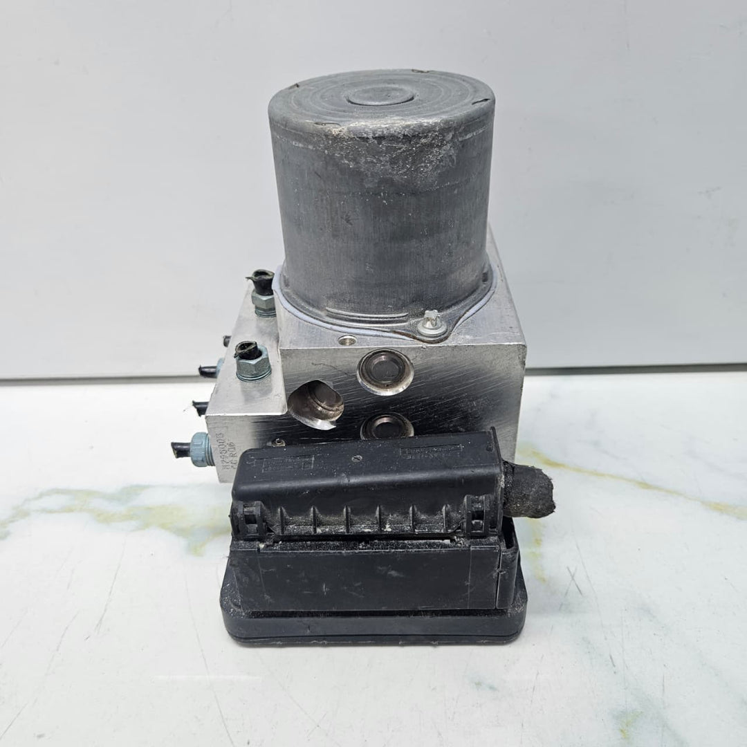 BMW F10 F11 F01 F06 ABS Hydraulic Pump Control Module 6868339 OEM