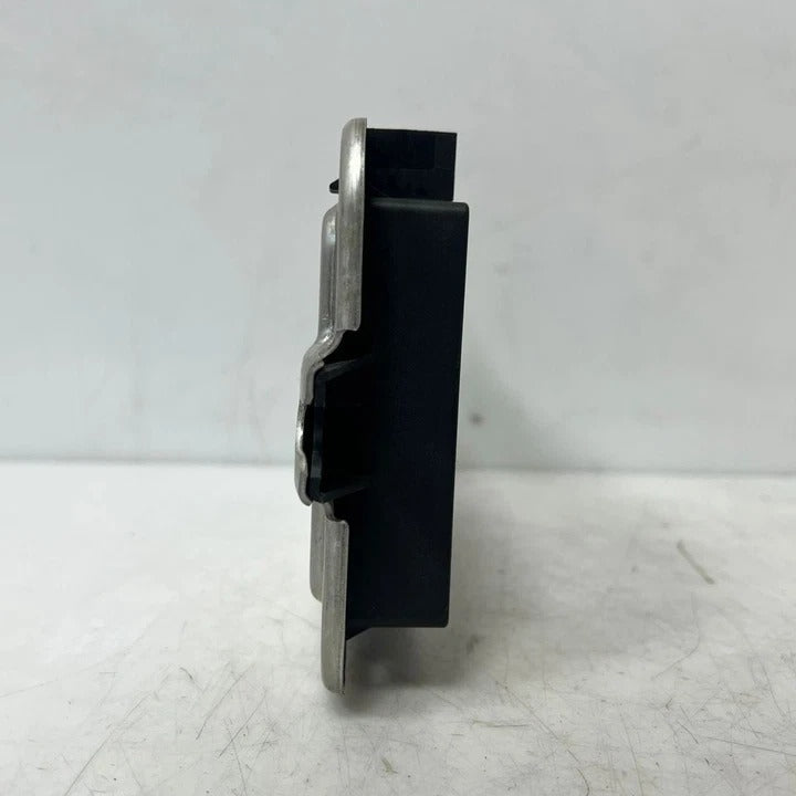 BMW 5 Series F10 F11 FRM3 Footwell Light Module Control Unit (9236460) – OEM