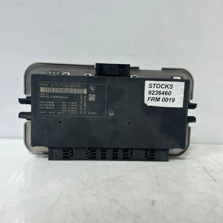 BMW 5 Series F10 F11 FRM3 Footwell Light Module Control Unit (9236460) – OEM