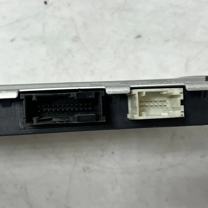 2011–2015 BMW F10 F12 F07 550i 535i Footwell Light Control Module FRM3 (9250456) – OEM