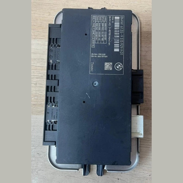 BMW F10 5 Series Footwell Light Control Module FRM3 9313929 OEM 2013-2015 LCI LED