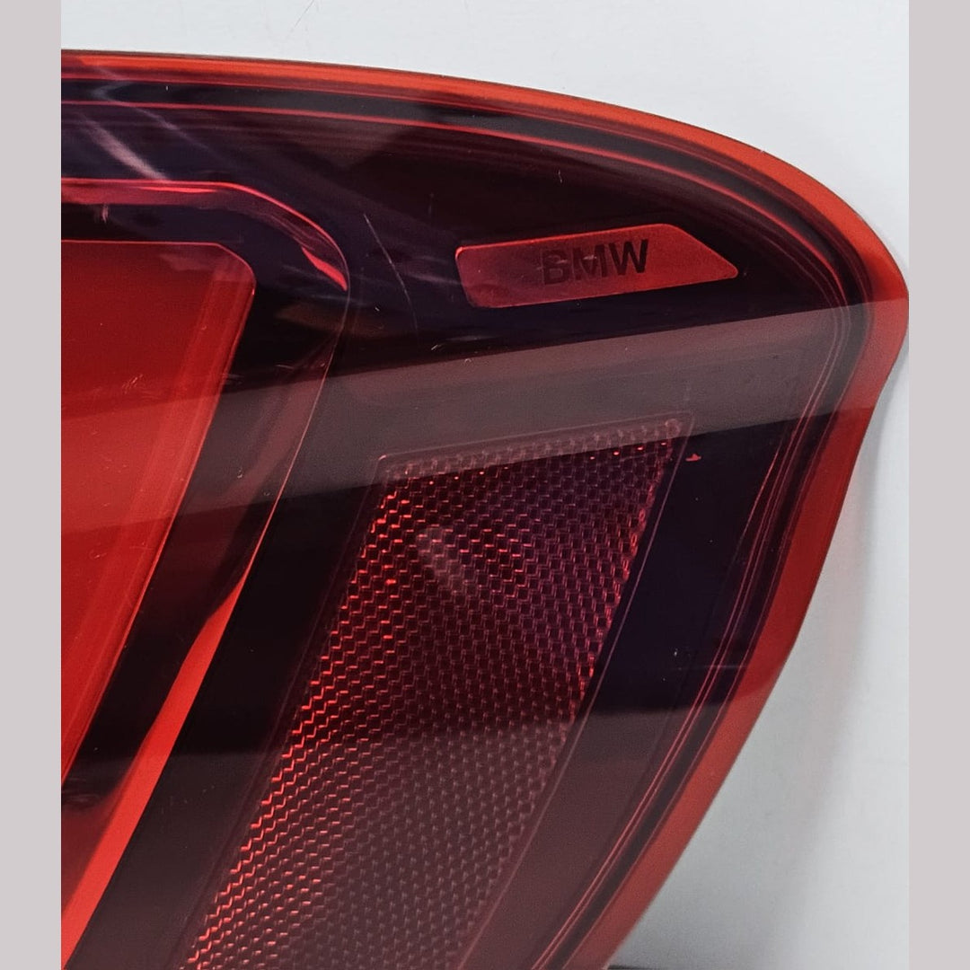 2014-2018 BMW X5 F15 Rear Right Side Tail Light 7290104 OEM USED