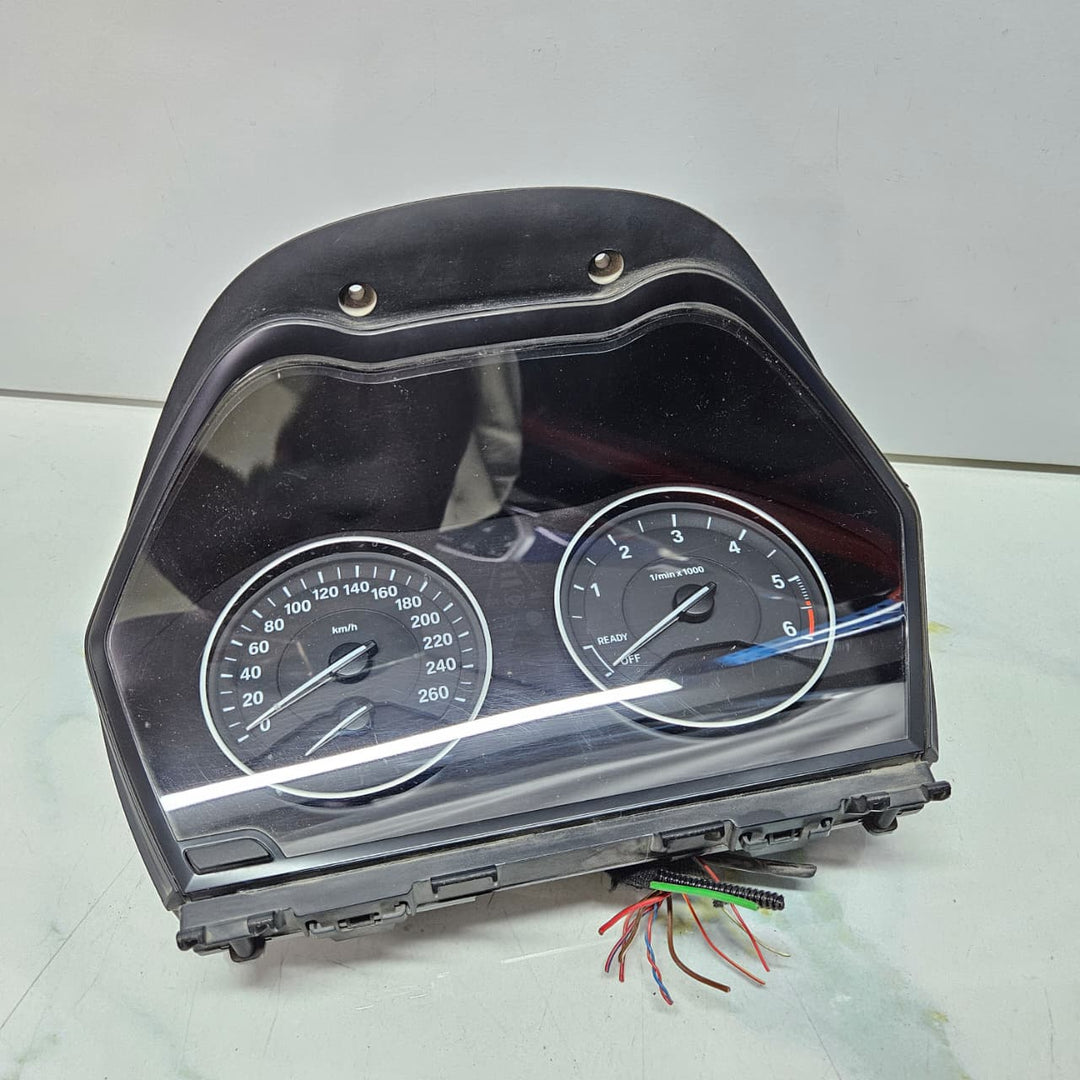 2018 BMW 2 Series F46 X1 F48 Speedometer Instrument Gauge Cluster 9295446