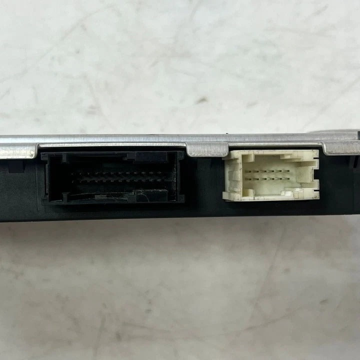 BMW 7 Series F01 F02 F03 F04 / 5 Series F10 F11 Footwell Power Light Control Module FRM3 (9208270) – OEM