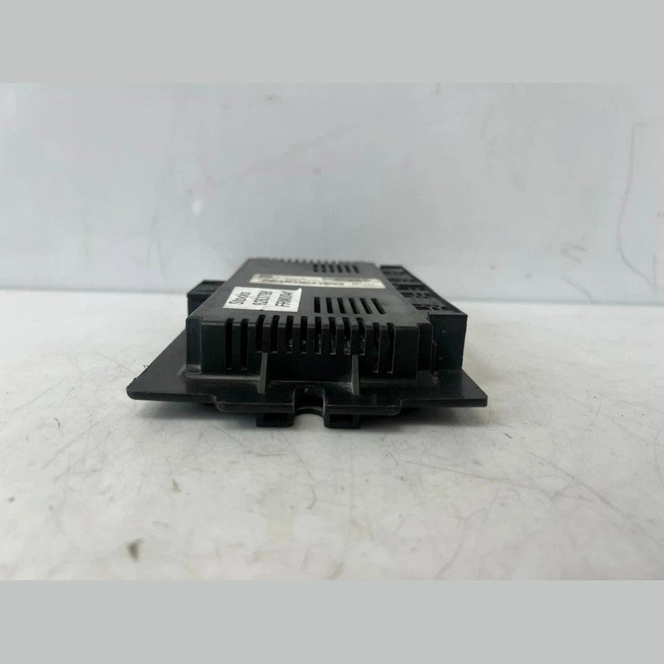 2012–2013 BMW 1 Series E87 E88 / 3 Series E90 E91 E92 E93 Footwell Light Control Module FRM3 (9263798) – OEM